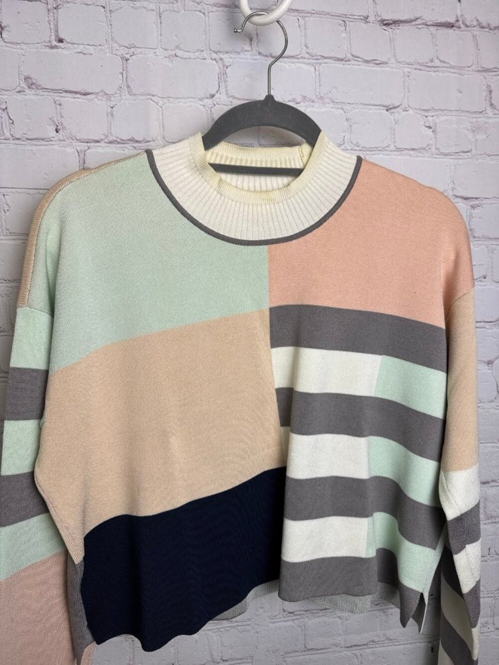 Club Monaco multicolor colorblock preppy mock neck cropped sweater Large viscose - Picture 4 of 7
